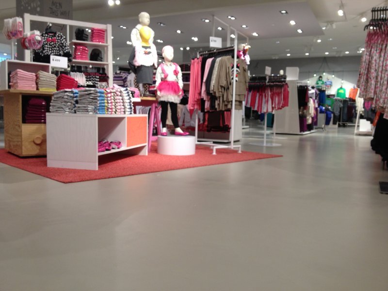 H&M Shop Central World