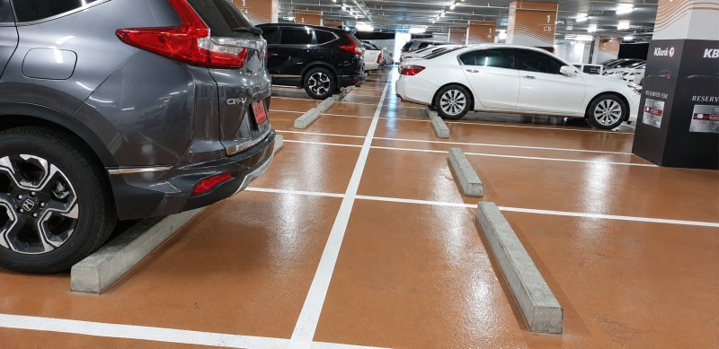 Icon Siam Car Park