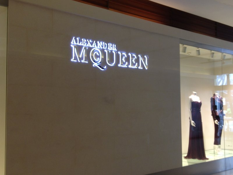 McQueen Club 21
